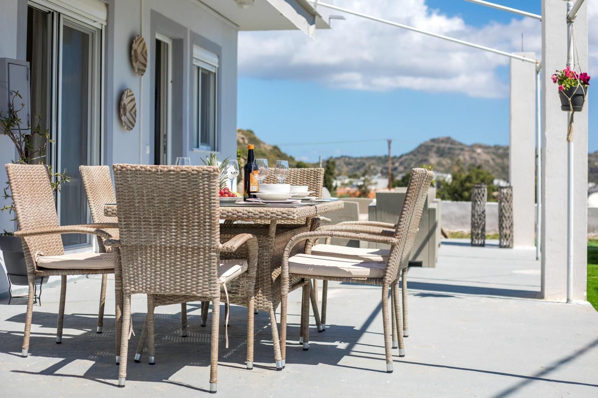 Sunny Villa فاليراكي المظهر الخارجي الصورة